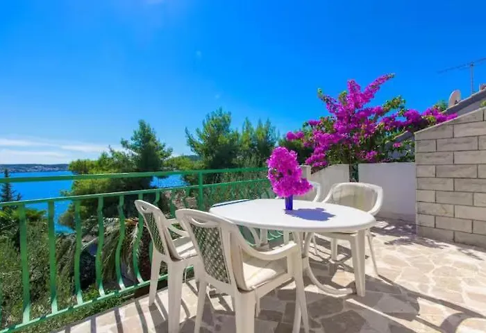 7 Olives Vintage Apartman